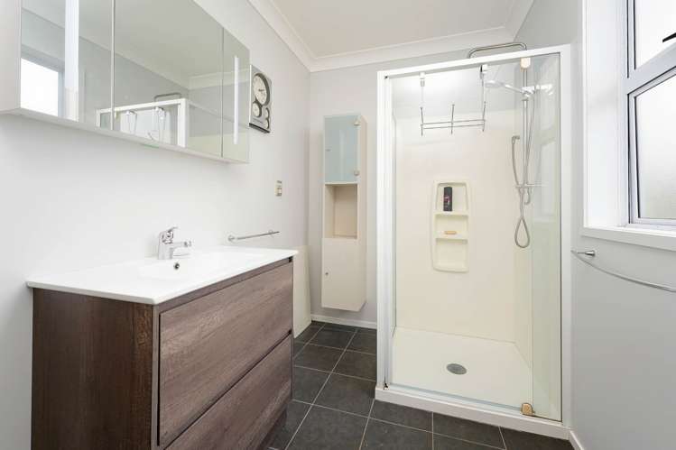59 Moontide Road Kumeu_27