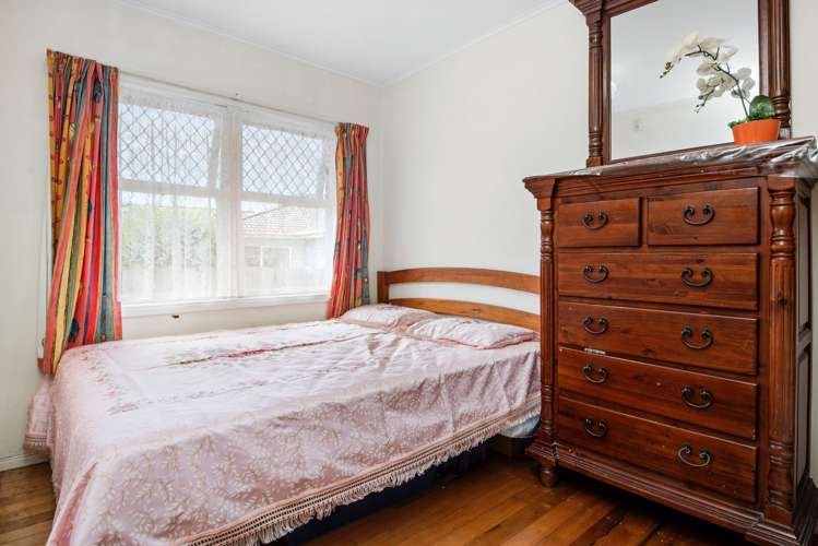 1/4 Roseburn Place Pakuranga_6