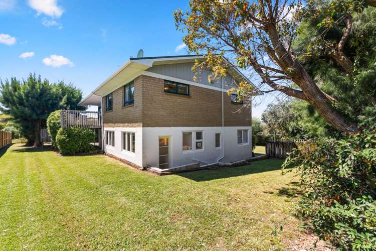 14 Imatra Place Sunnyhills_1