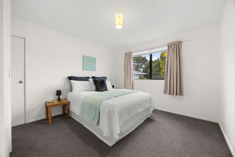 1/63a Colwill Road Massey_16
