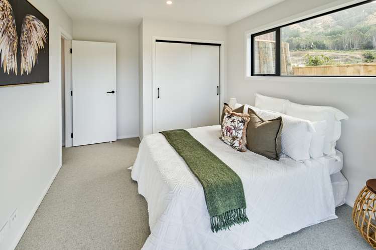 38 Hokioi Drive Porirua_16