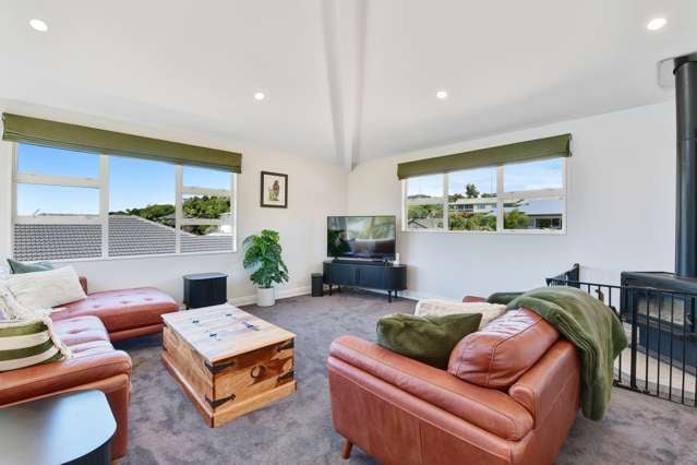 56 Waldorf Crescent Orewa_3