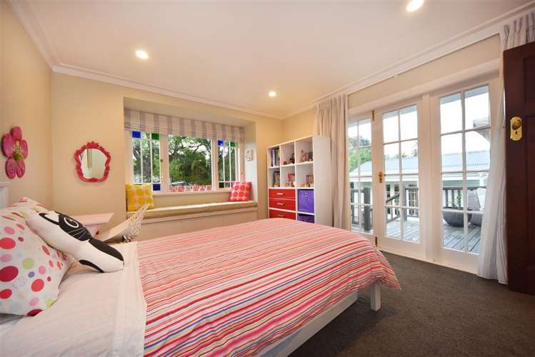 8 Harrison Avenue Belmont_5