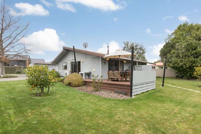 Charming Home with Garden and Versatile Sheds