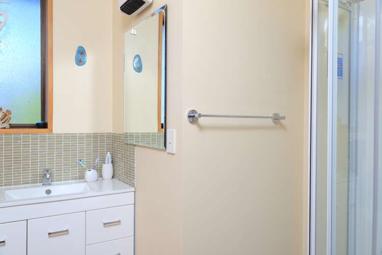 3 Armstrong Street Balclutha_14