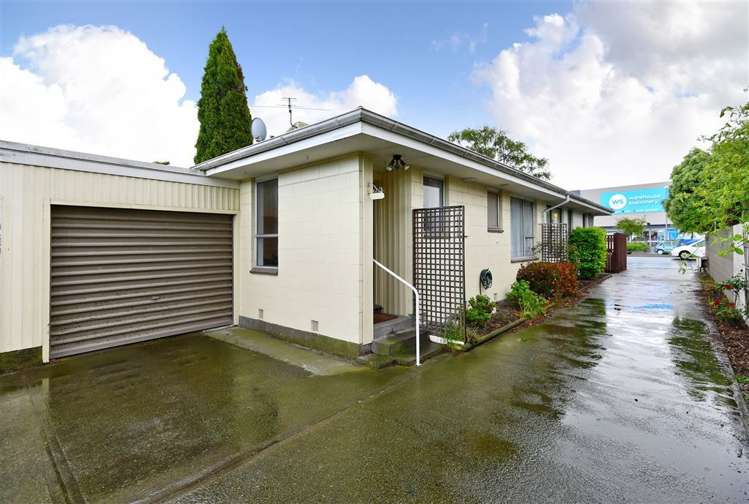 2/351 Main South Road Hornby_8