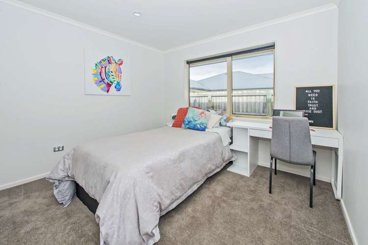 6 Stanwood Grove Darfield_11