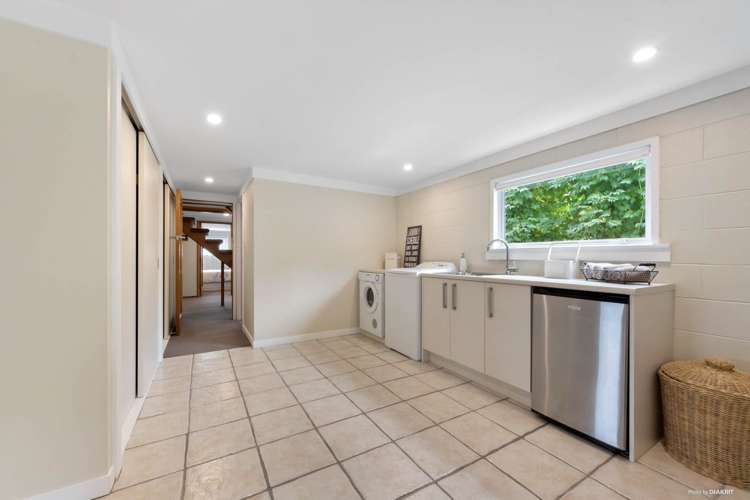 188 Royal Road Massey_15