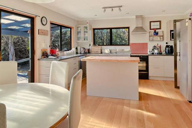 758 Abel Tasman Drive, Pohara Takaka_4