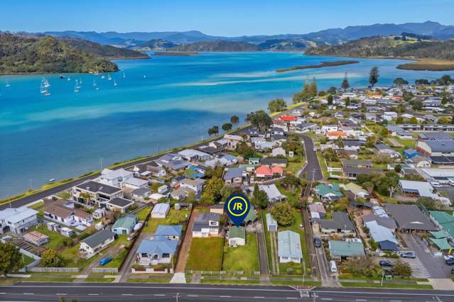 8b South Highway Whitianga_2