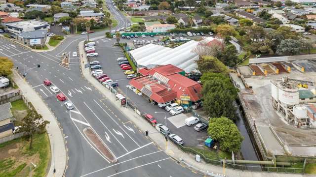 1 Forrest Hill Road Wairau Valley_2