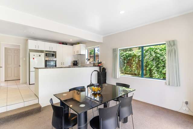 33b Dalwhinnie Parade Highland Park_3