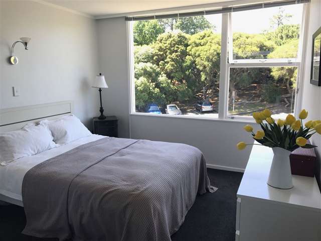 8/29 George Street Newmarket_3