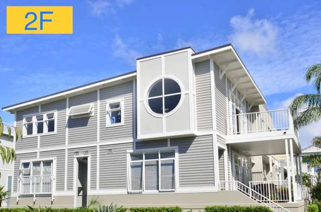 BEAUTIFUL, MODERN APARTMENT IN OREWA!