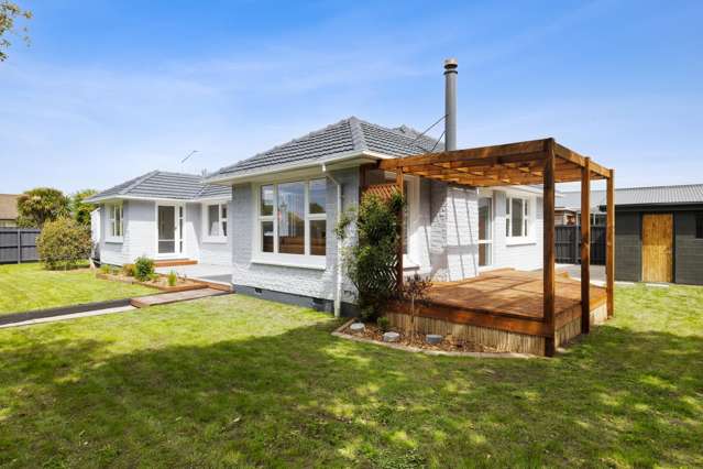 3 Beds or 4? You Pick! Fab living with Flexibility