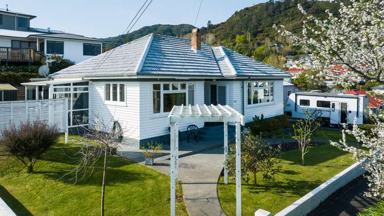 605 Sealey Street Thames_0