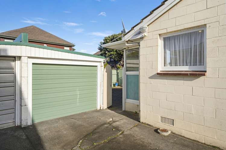 15 Amberley Grove Lower Hutt_19