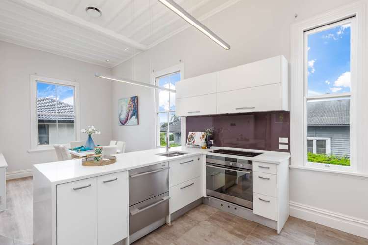 210 Carrington Road Mount Albert_8