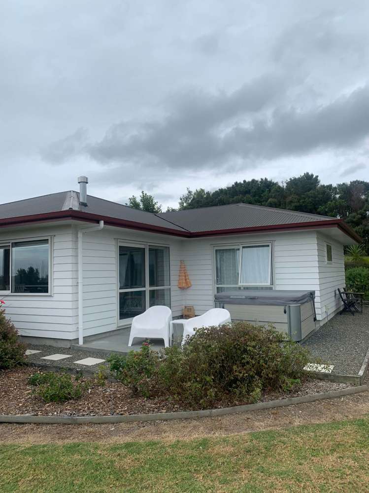 52 Daniel Parade Mangawhai_11