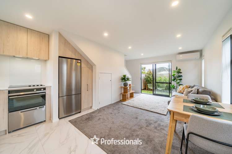 1/12 Rainey Grove Taita_4