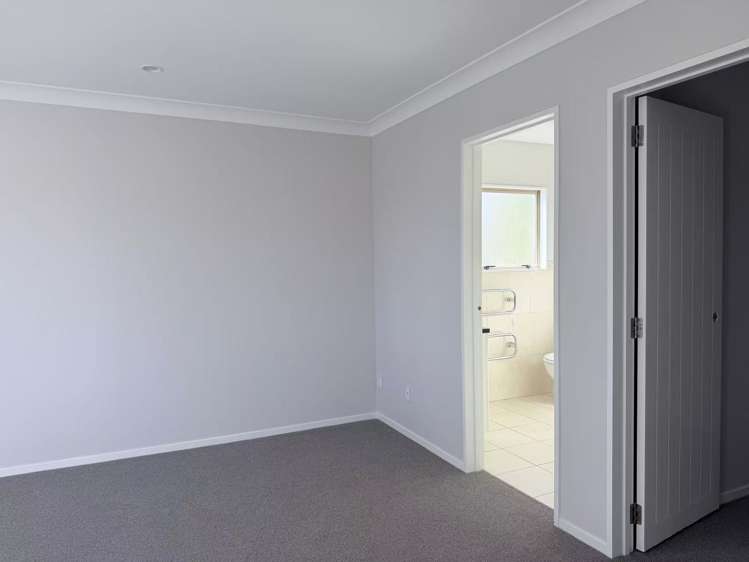 9 Maidstone Place Pinehill_10