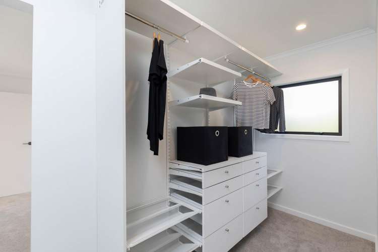 319 Princes Drive Britannia Heights_20