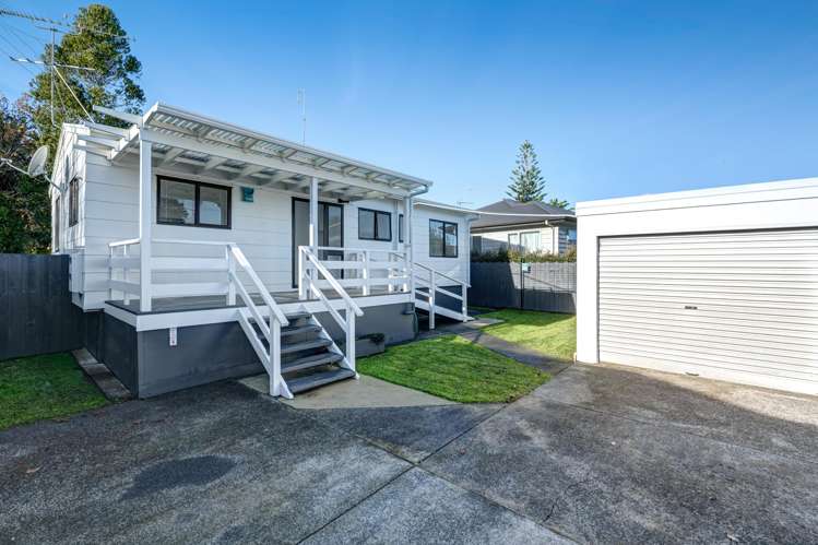 144 Parkhurst Road Parakai_16