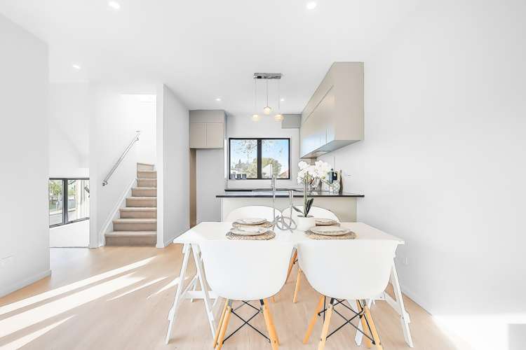 6/4052 Great North Road Glen Eden_9