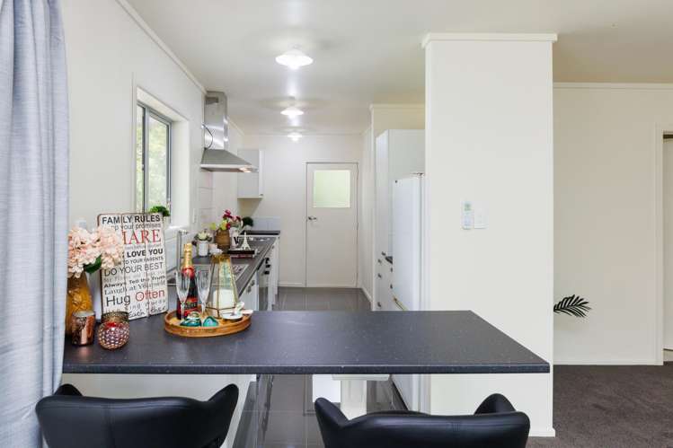 38 Campbell Road Bunnythorpe_11