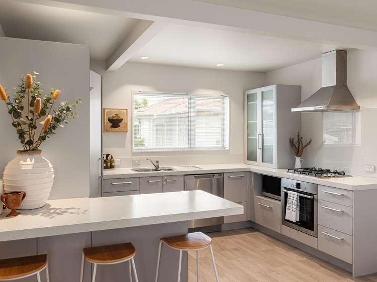 220A Ocean Road Whangamata_6