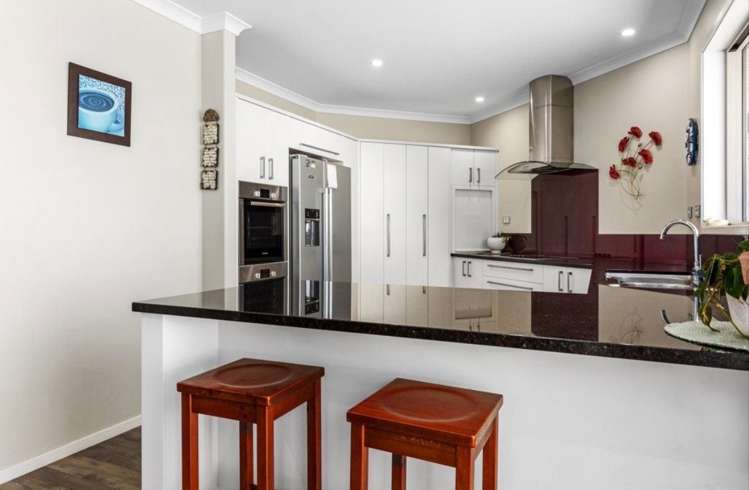 75 Aerodrome Road Thornton_13