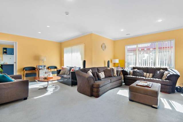 12 Franshell Crescent East Tamaki_1