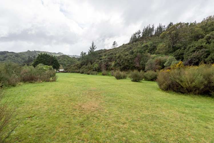 100 Hair Street Wainuiomata_20