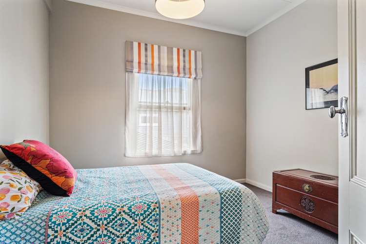 23 Cressy Terrace Lyttelton_12