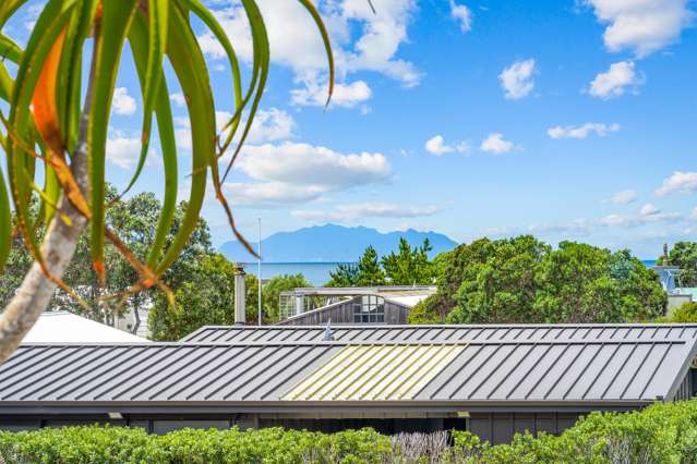 Cricket on the lawn - ocean on the horizon
