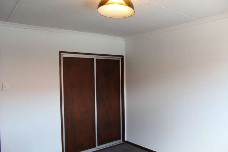 72 Reid Road Glenbrook_11