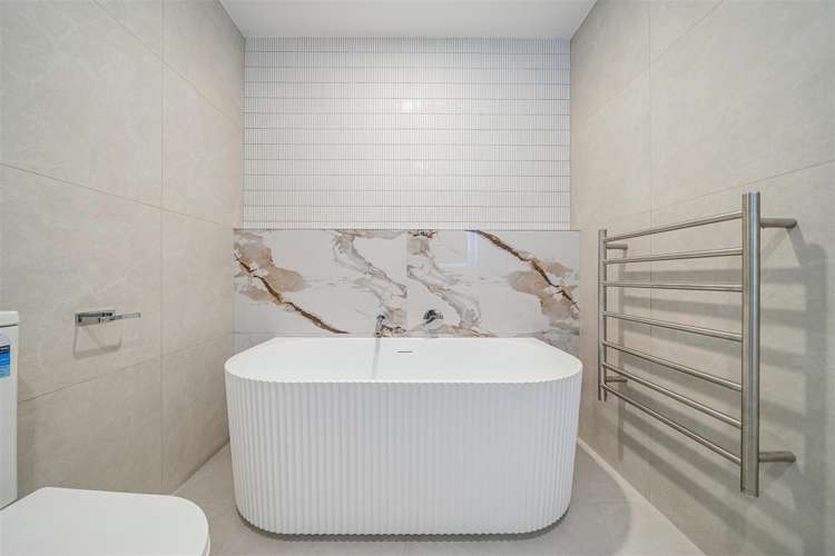 17 Elina Way Heretaunga_10
