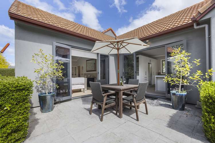 196 Athlone Drive Cambridge_19