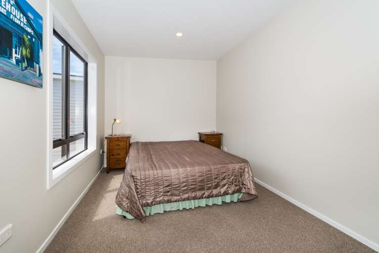 22/17 Georgia Terrace Albany_10