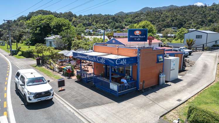 15 Pohue Creek Road Waiomu_40