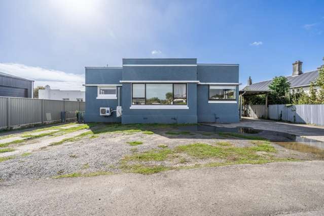 Double income right on Tay St - 7% GY on asking