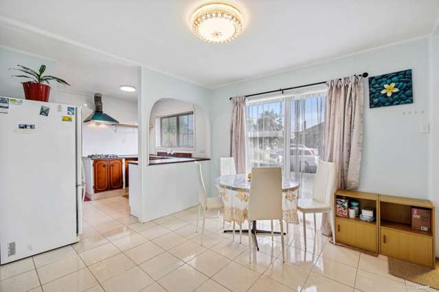 1/12 Fowlds Avenue Sandringham_4