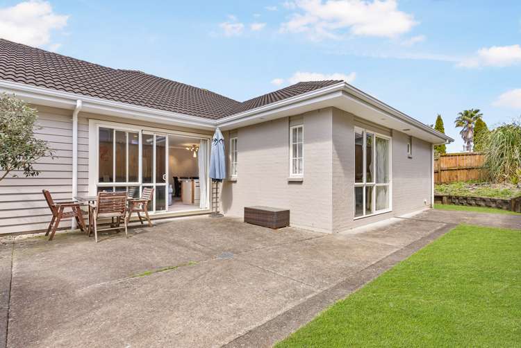 8 Chateau Rise Flat Bush_4