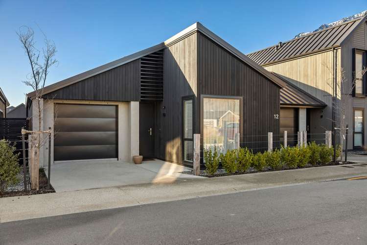 12 Chapman Way Jacks Point_20