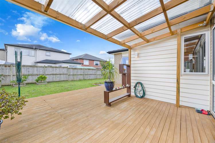 5 Carrickdawson Drive Flat Bush_27