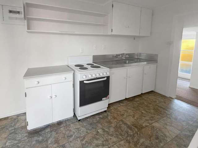 2/113 Tamamutu Street 11210_2