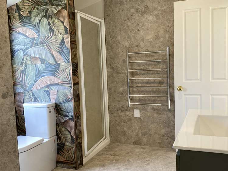 52 Lamont Drive Te Kamo_34