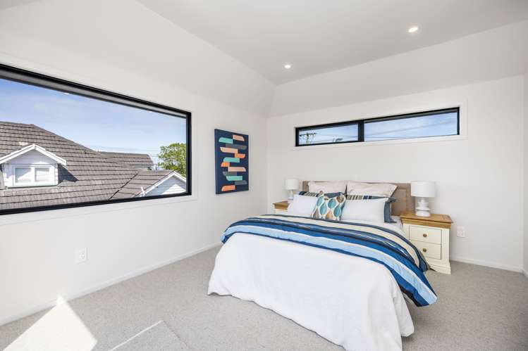 1/53 Raleigh Road Northcote_16