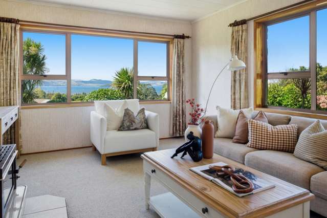 8,753sqm of space, serenity and lake outlooks