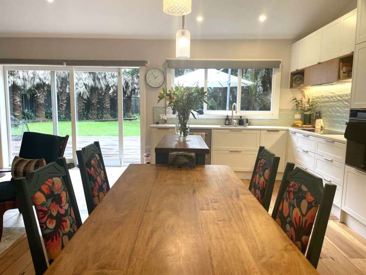 18 Taraire Road Titirangi_4